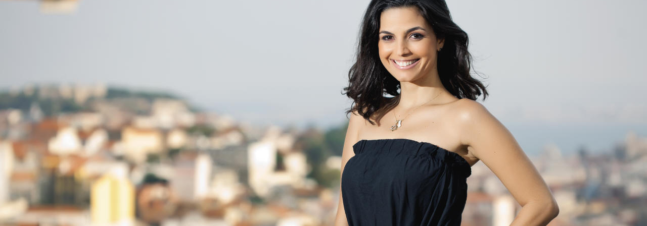 Emanuelle Araújo