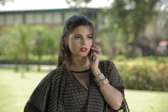 Emanuelle Araújo
