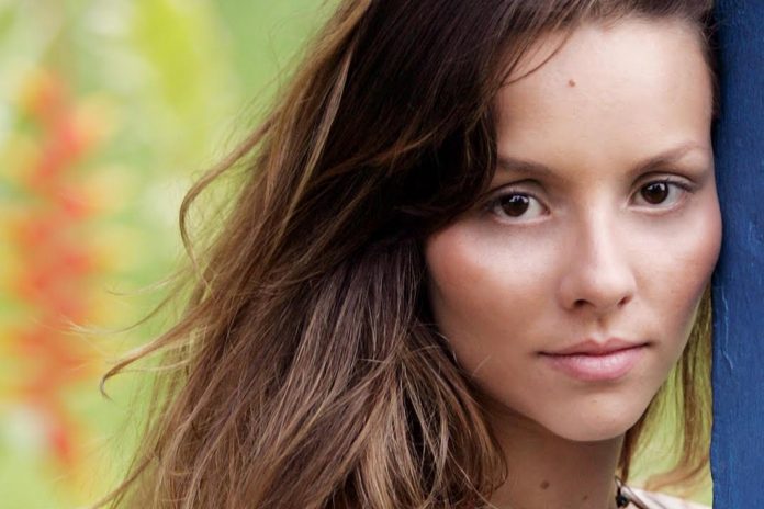 Letícia Tomazella http://noticiasdetv.com/