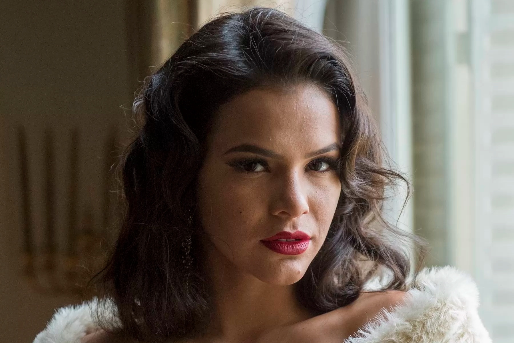 Bruna Marquezine http://noticiasdetv.com/