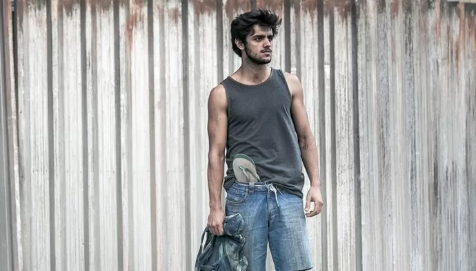 Felipe Simas