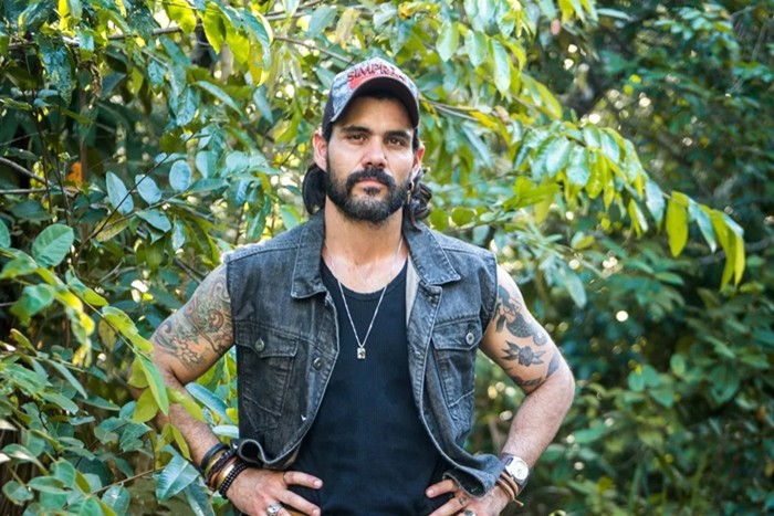 Juliano Cazarré (Foto: Reprodução)