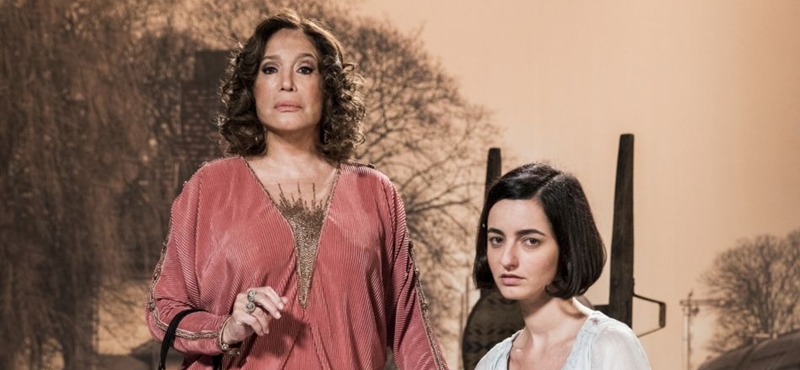 Susana Vieira e Julia Stockler (Foto: Reprodução)