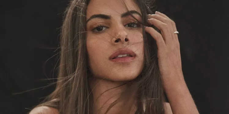 Letícia Salles (Foto: Reprodução)