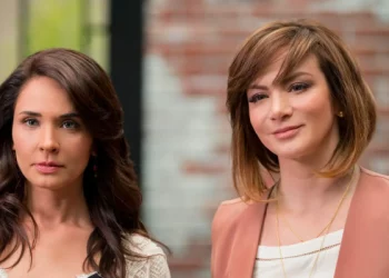 Adriana Louvier e Sílvia Navarro (Foto: Reprodução/Noticiasdetv.com)